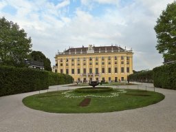 Екскурзијa Будимпешта, Праг, Беч (Мај 2013.)